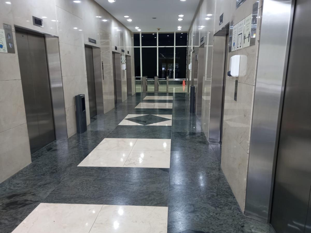 Foto de Oficina en Venta - Catalinas, imagen 4