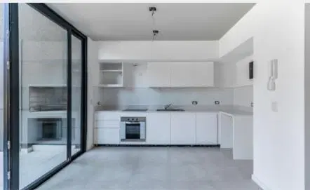 Venta departamento 2 ambientes, escritorio y balcón con parrilla 2