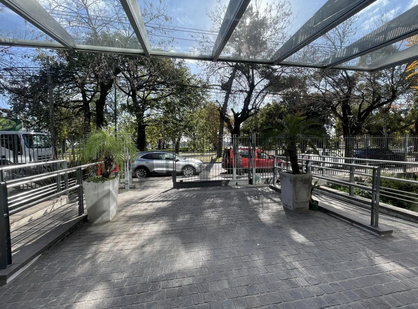 Oficina en alquiler en Plaza Rocha 5
