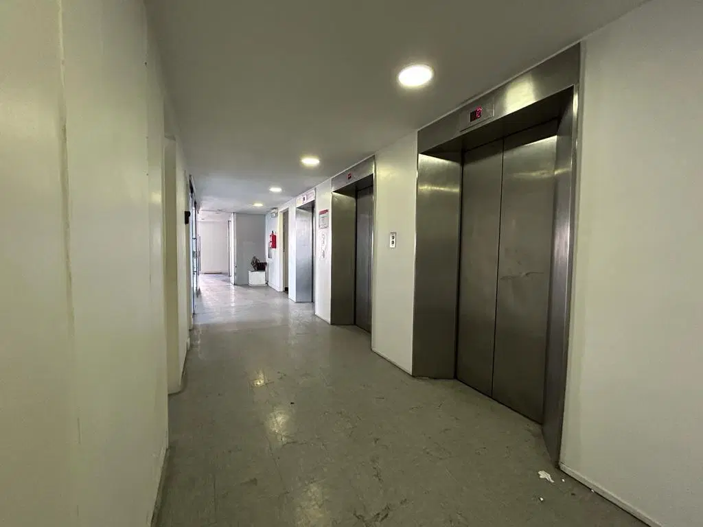 Oficina en  Alquiler 2