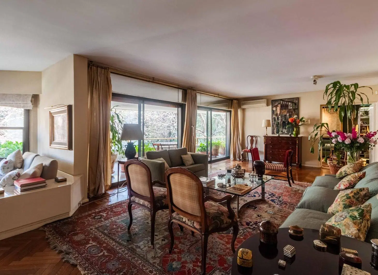Alquiler Departamento de 4 ambientes en Palermo Chico con terraza y pileta propia - 2 cocheras 5