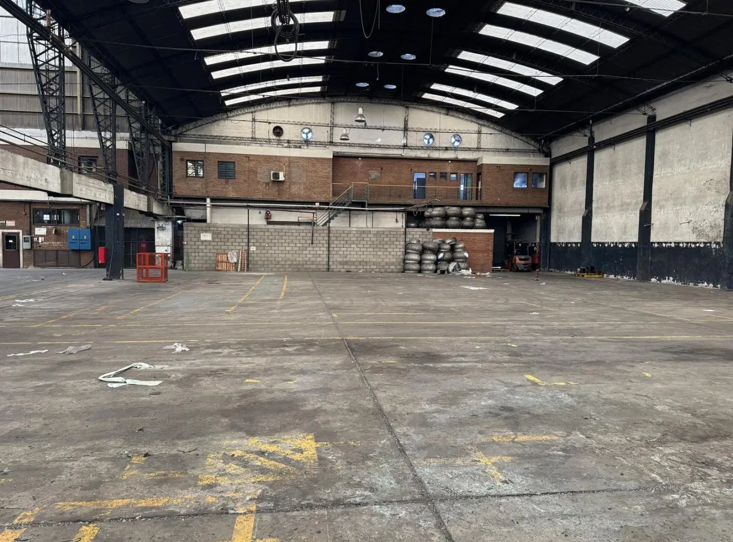 Depósito/Nave Industrial en Venta/Alquiler en Loma Hermosa. 2