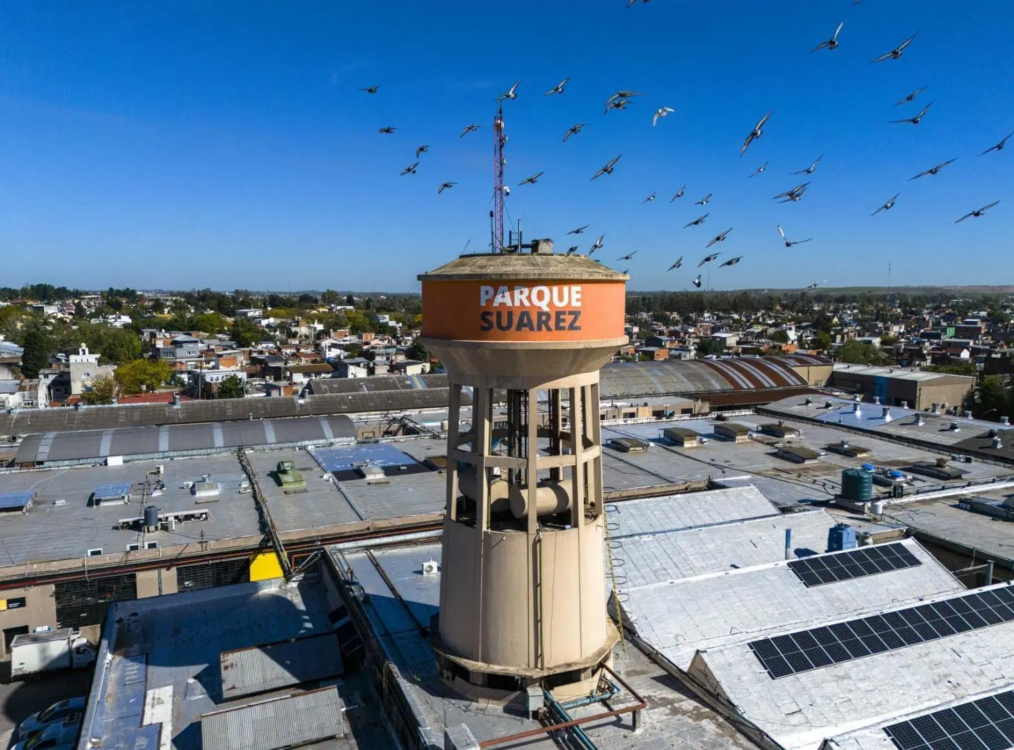 Depósito de 355 m2 dentro de parque industrial multipropósito 5