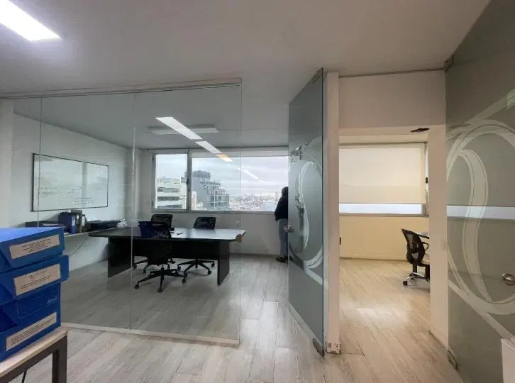 Oficina en Alquiler en Nuñez 1