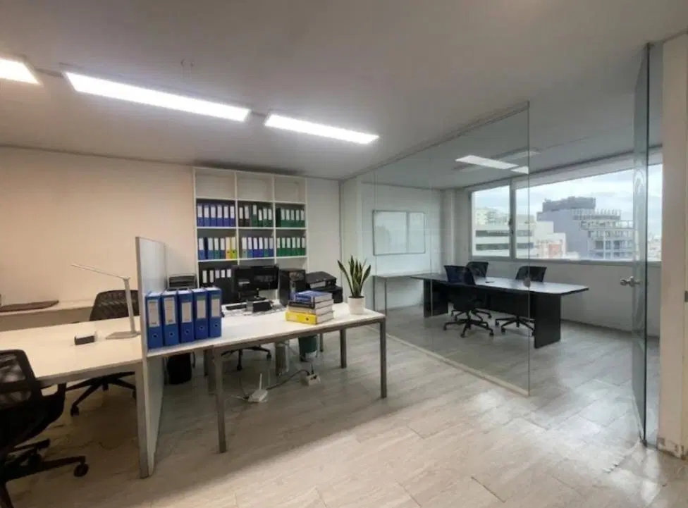 Oficina en Alquiler en Nuñez 5