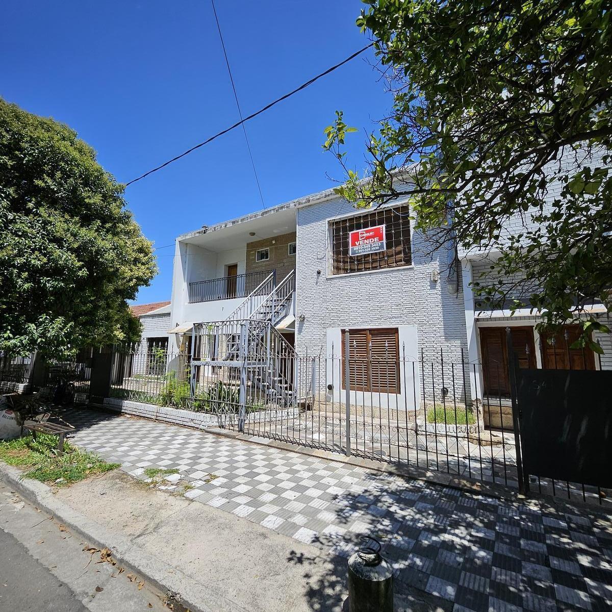 Apart Hotel / Hostel de 20 Dorm. 2 Locales Frente Al Privado, Parque Velez Sarsfield 1