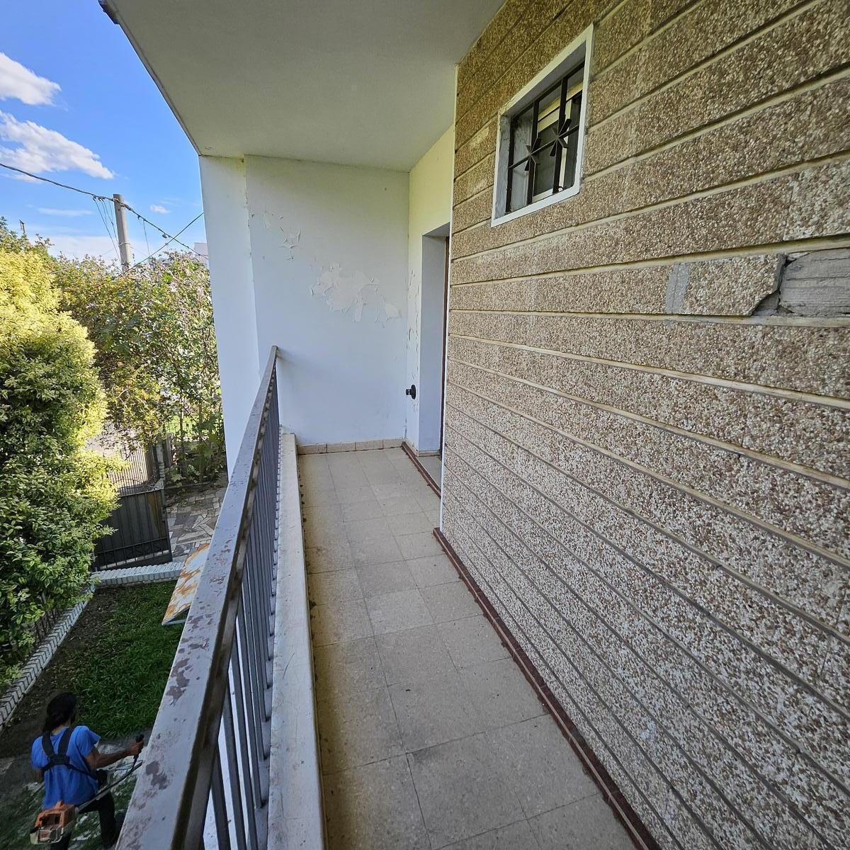 Apart Hotel / Hostel de 20 Dorm. 2 Locales Frente Al Privado, Parque Velez Sarsfield 3