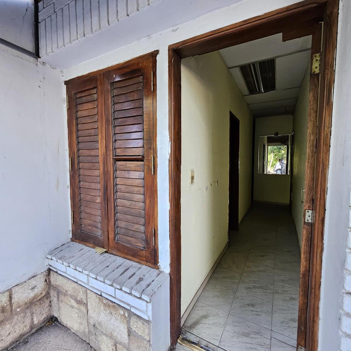 Apart Hotel / Hostel de 20 Dorm. 2 Locales Frente Al Privado, Parque Velez Sarsfield 5