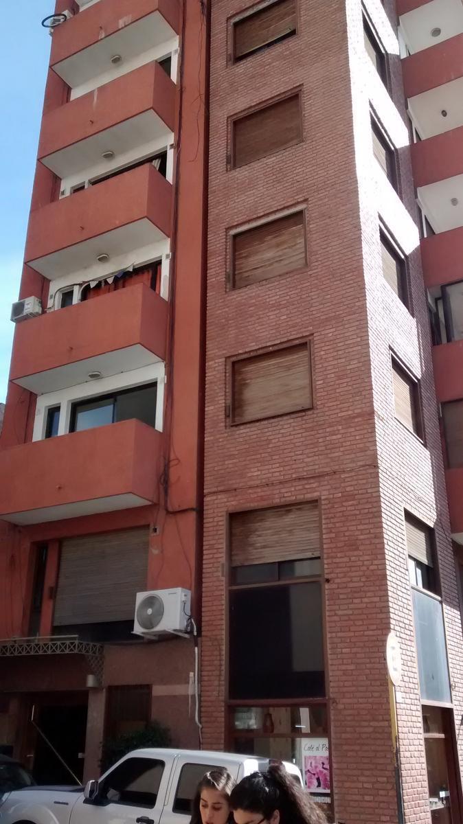 Nueva Cordoba Departamento de Dos Dorm. con Balcon 5