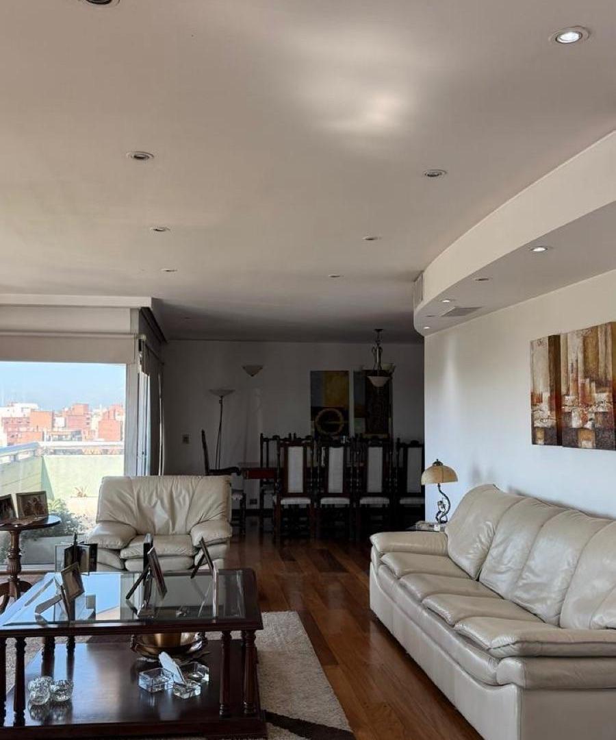 Foto de Exclusivo piso en venta frente al Parque Sarmiento con vistas a Plaza, imagen 4