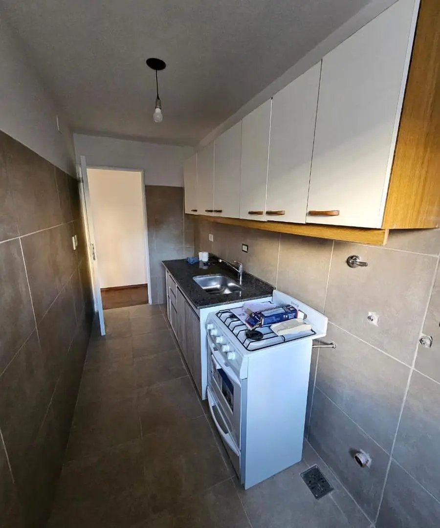 Departamento en Nueva Córdoba, 2 dormitorios. Totalmente refaccionado. Expensas bajas! 5