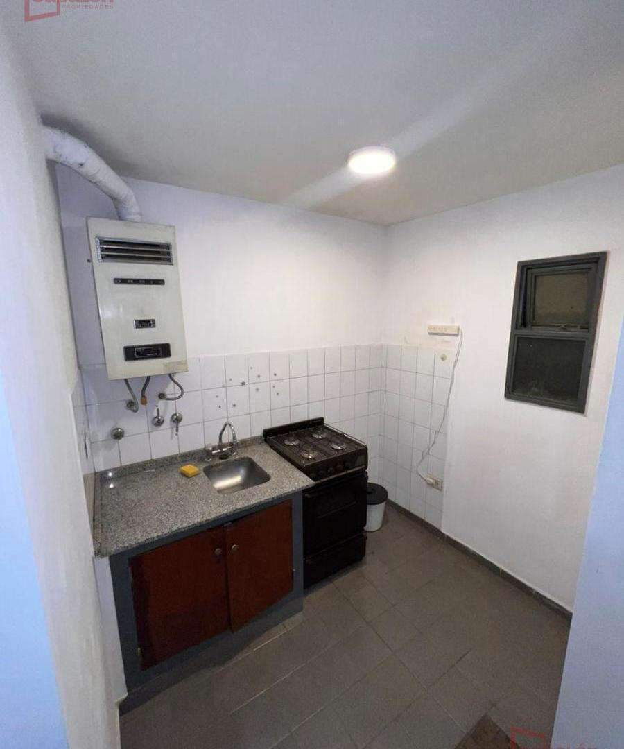 Foto de Departamento céntrico en alquiler – Excelente ubicación- Un dormitorio con balcón, imagen 2