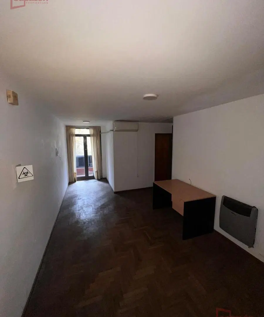 Departamento céntrico en alquiler – Excelente ubicación- Un dormitorio con balcón 3