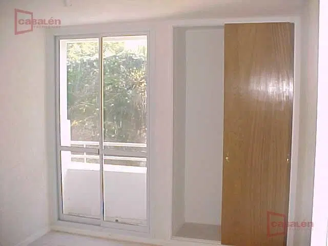 Alquiler - 1 dormitorio con balcón en Barrio Alberdi 5