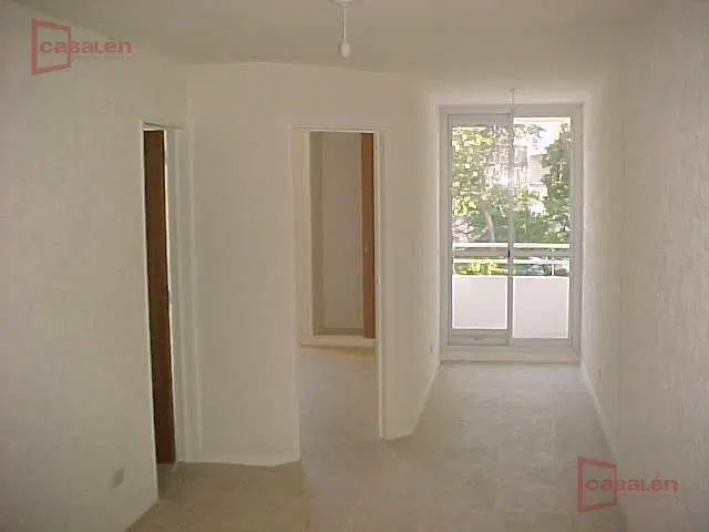 Alquiler - 1 dormitorio con balcón en Barrio Alberdi 4