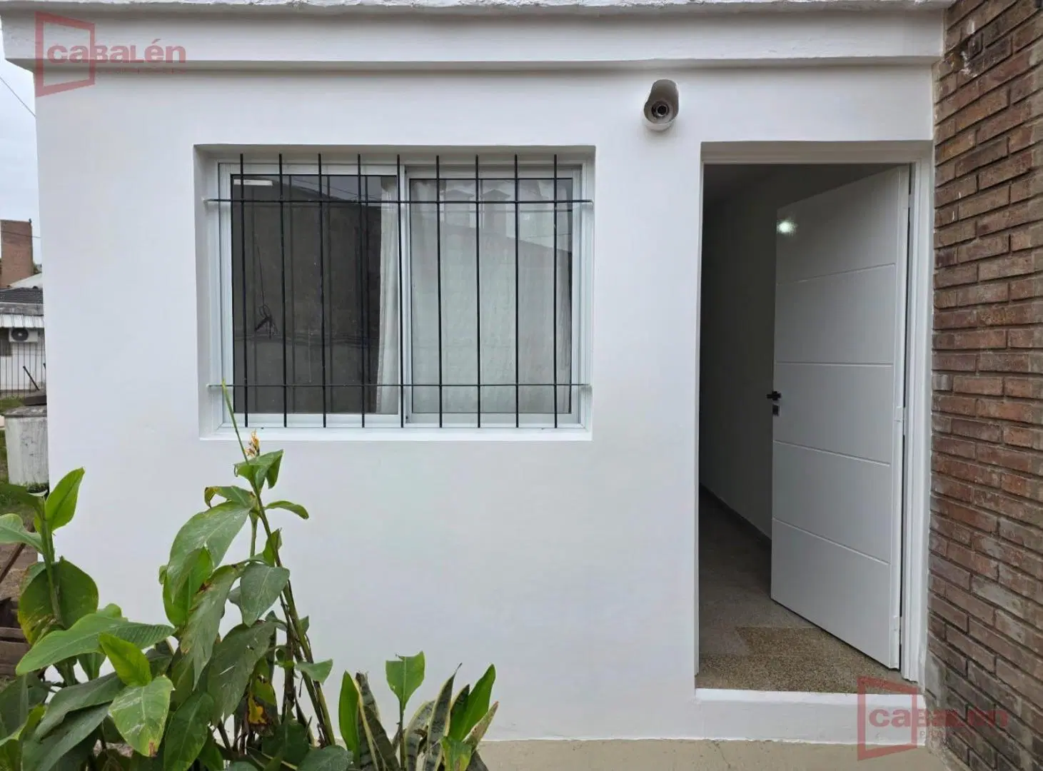 Casa de 2 dormitorios en alquiler – Barrio Iponá 2