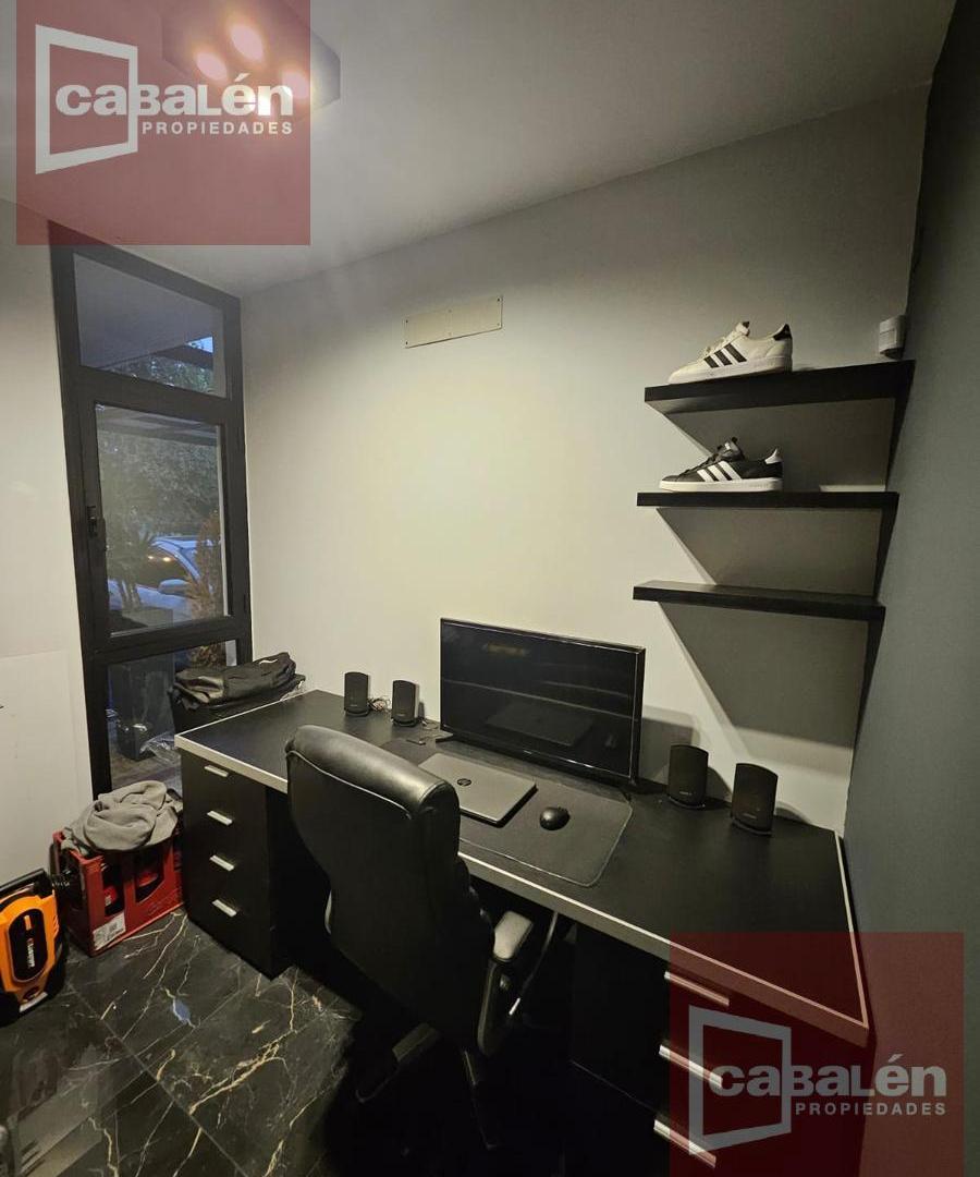 Foto de La Calandria. Duplex de 3 dormitorios, escritorio,3 baños, cochera doble, asador, imagen 5
