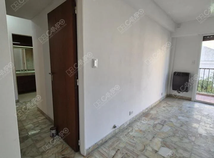 Cabildo 3200 - Belgrano - 4 amb c/balcón- Ubicación Excelente 3