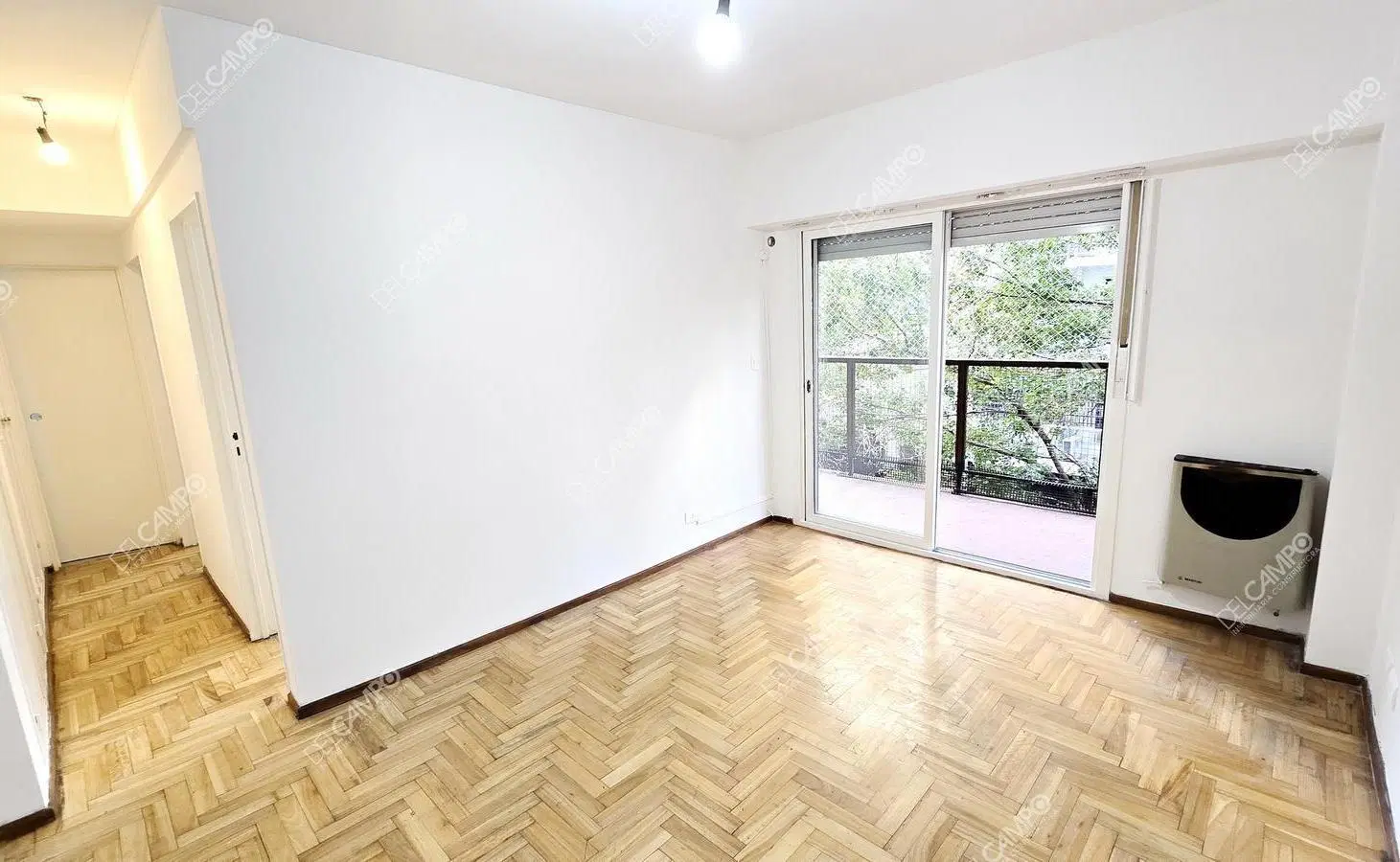 Roosevelt 3200 - Coghlan - Departamento tres ambientes con cochera fija y balcon al frente luminoso 4