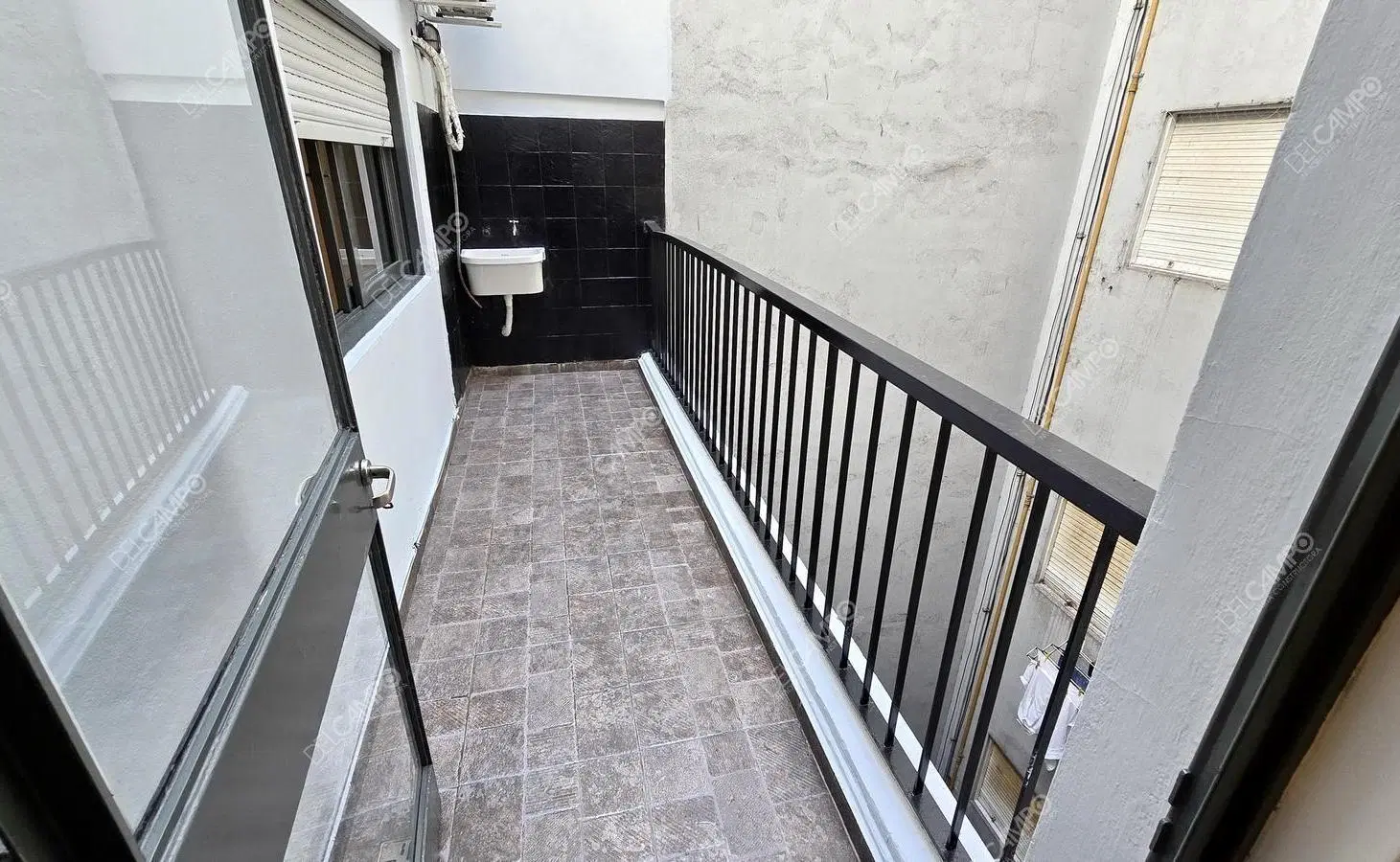 Pacheco de Melo 2900 - Recoleta- 2 amb c/amplio balcón 3