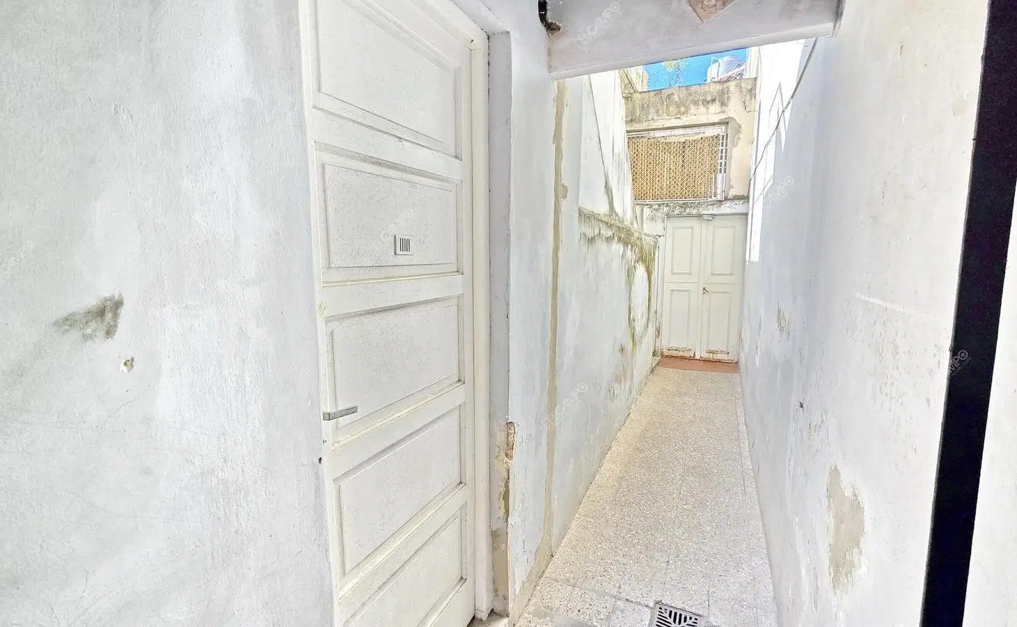 Moldes 4100 - Saavedra - Block de dos unidades PH a refaccionar ideal inversores en zona residencial 4