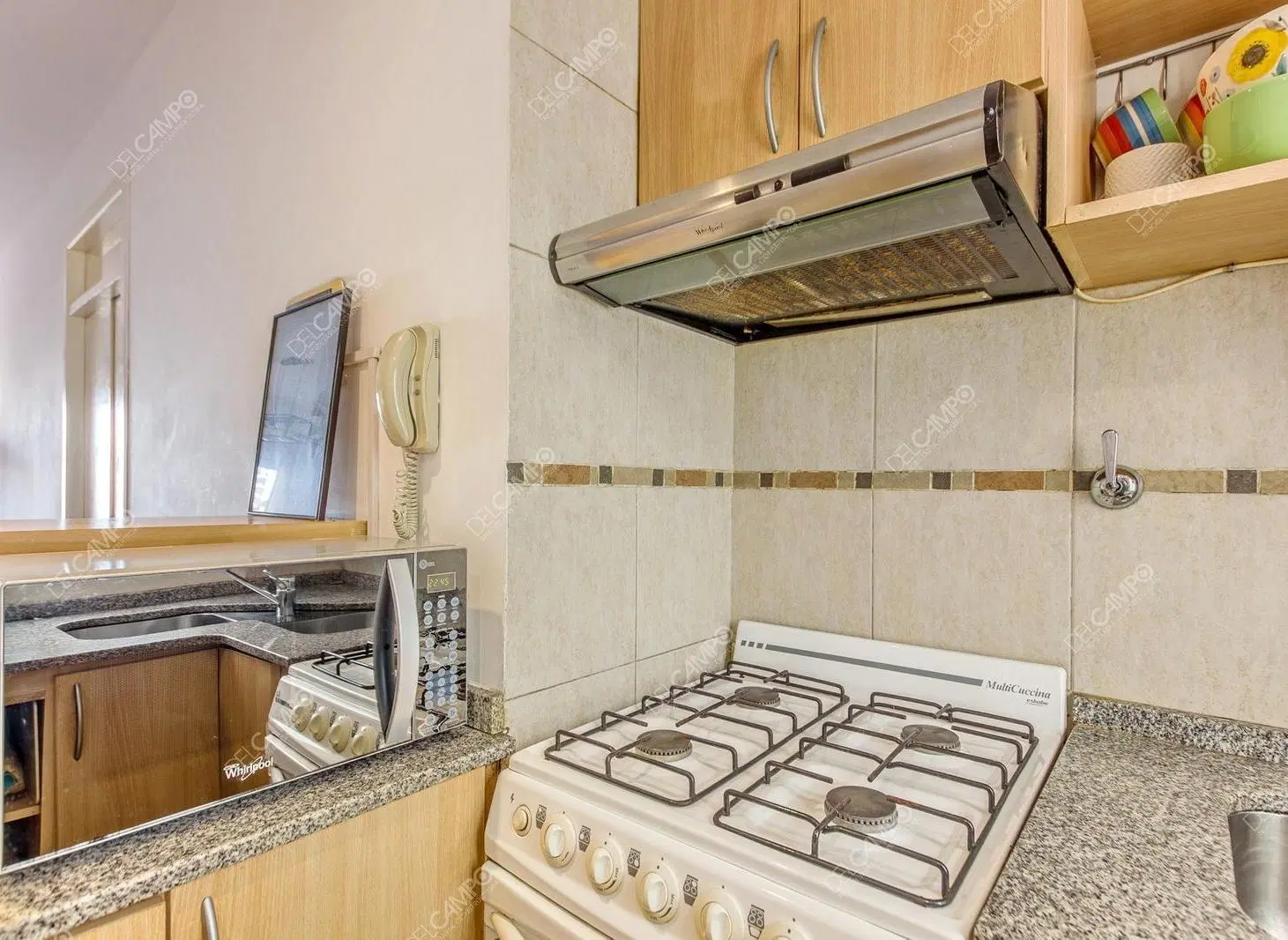 DEL CAMPO VENDE: EXCELENTE DPTO 3 AMB SOBRE BLVR. Y A MTS DE AV. CABILDO 2