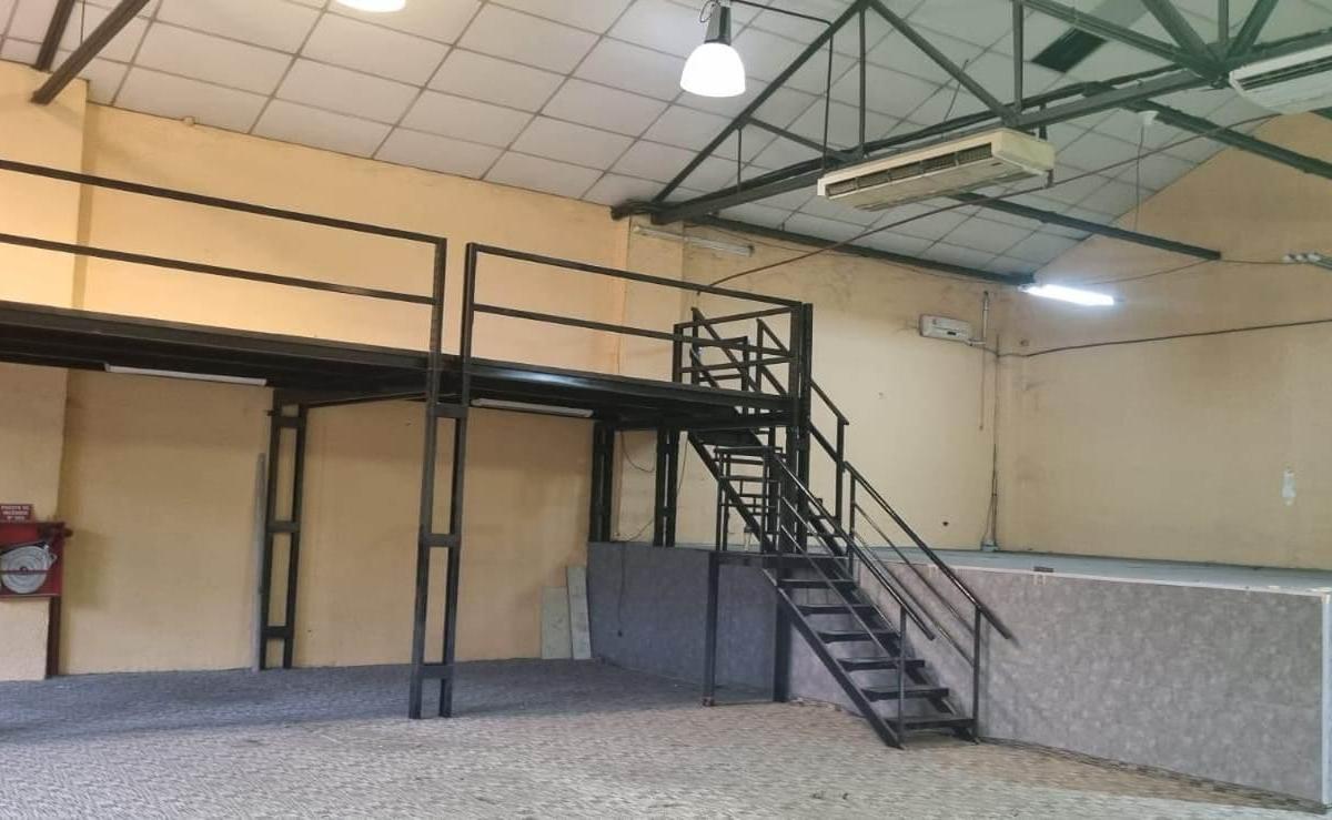 ALQUILER DE DEPÓSITOS, GALPONES Y OFICINAS DESDE 100 M2 A 350M2