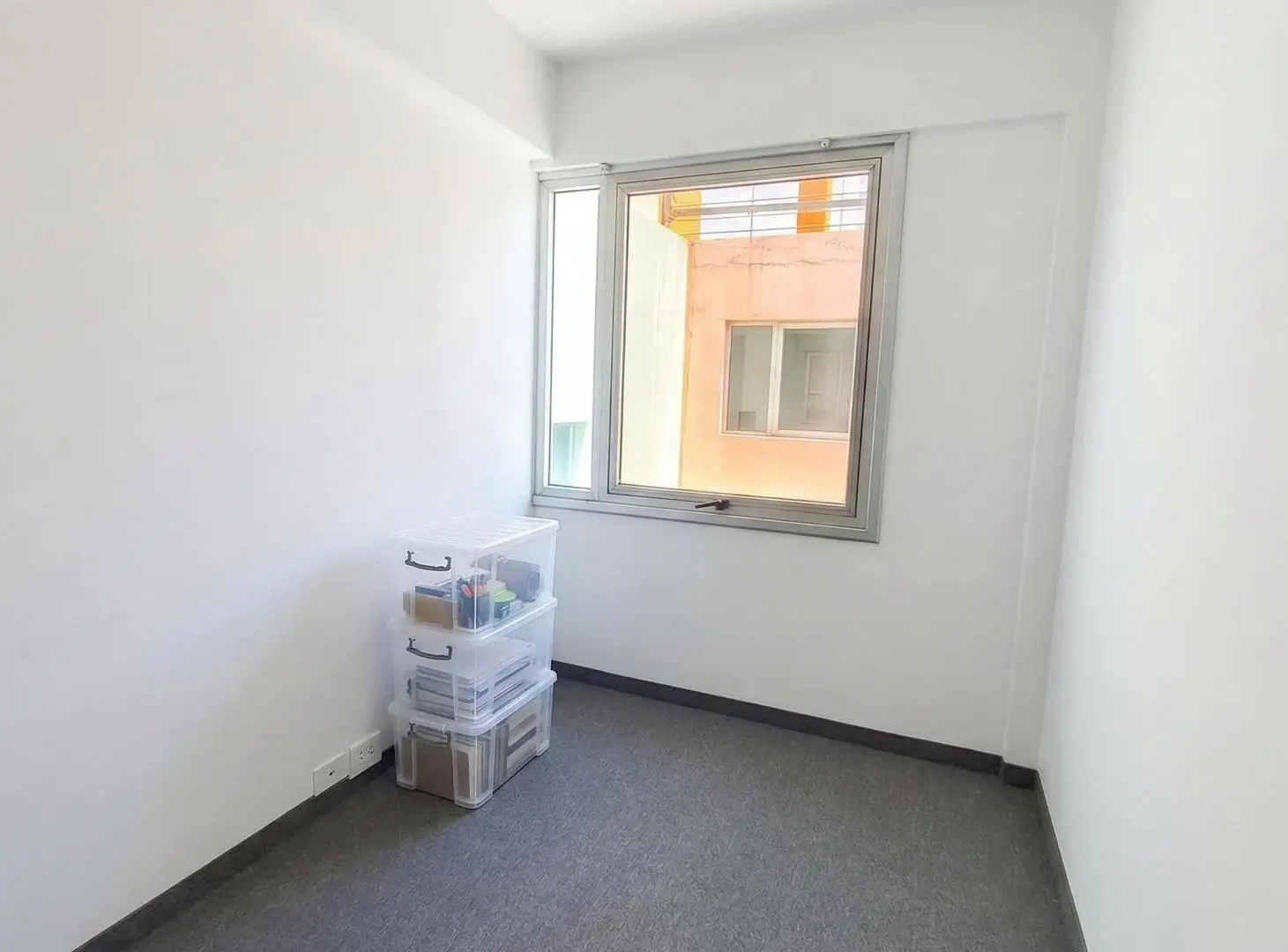 Oficina comercial · 65m² · 2 ambientes · 1 cochera 2