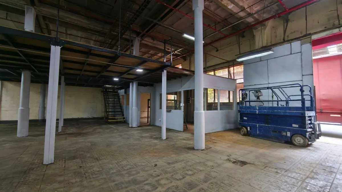 Depósito 400 m2 ideal para empresas de importación, laboratorios y fullfilment. 3