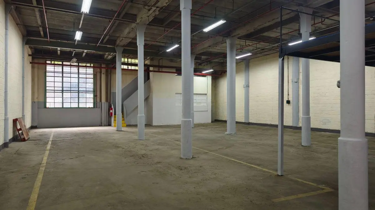 Depósito 400 m2 ideal para empresas de importación, laboratorios y fullfilment. 5