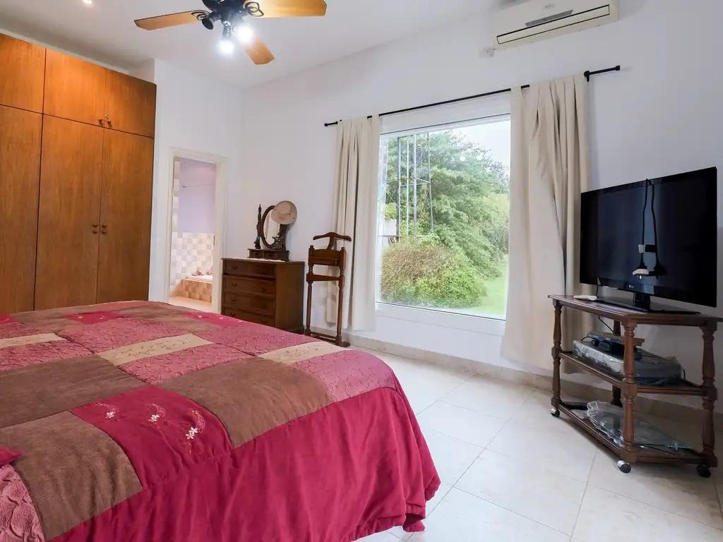 Foto de VENTA CASA DE CAMPO SANTA CATALINA/ IMPECABLE . ideal vivienda, imagen 4