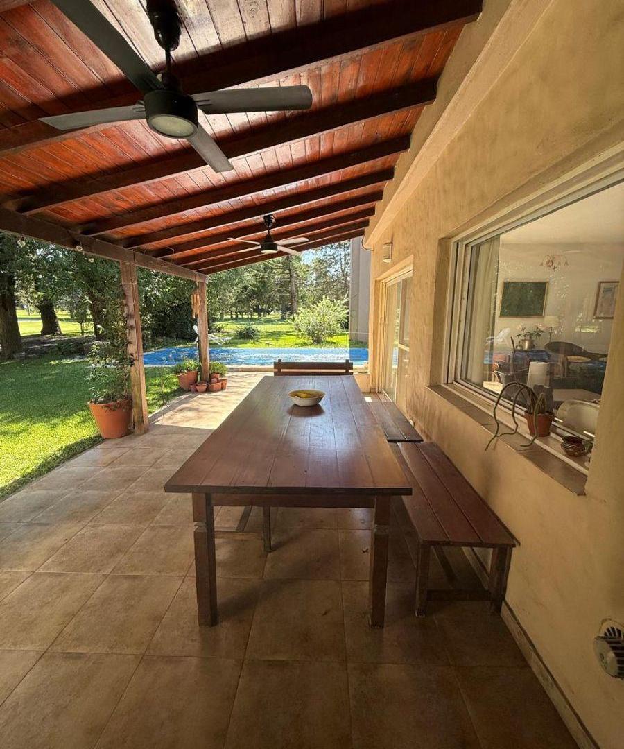 Foto de VENTA CHALET CON VISTA AL GOLF , GALERIA SOÑADA Y PARRILLA, imagen 1