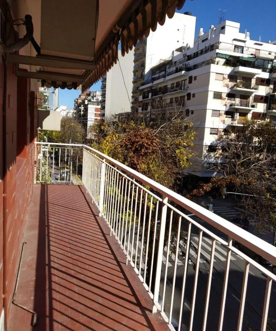 ALQUILER DEPARTAMENTO 4 AMB AL FRENTE . MUY BUENA UBICACIÓN .VILLA URQUIZA . 4