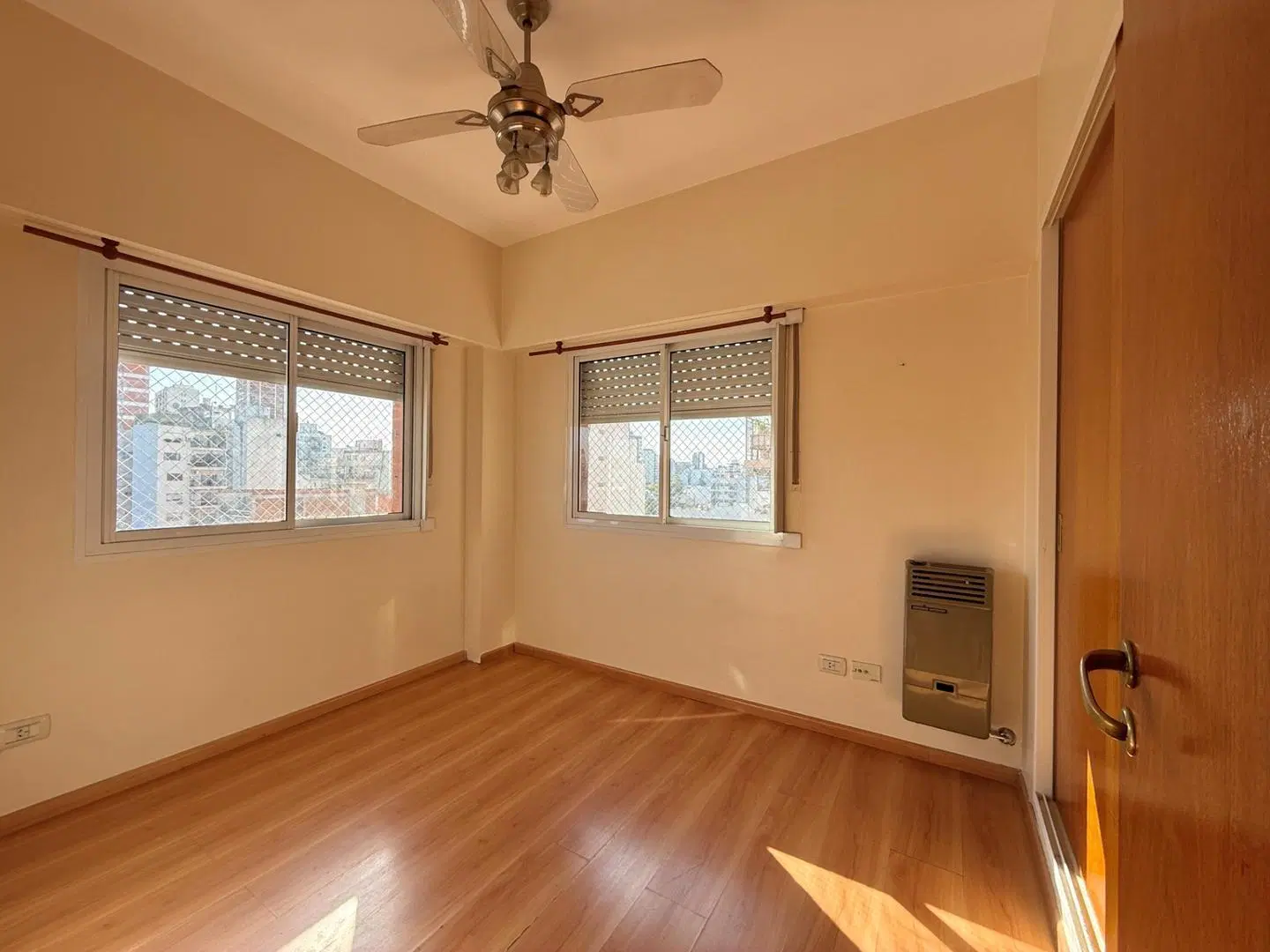 Alquiler departamento 3 ambientes cochera Colegiales 1