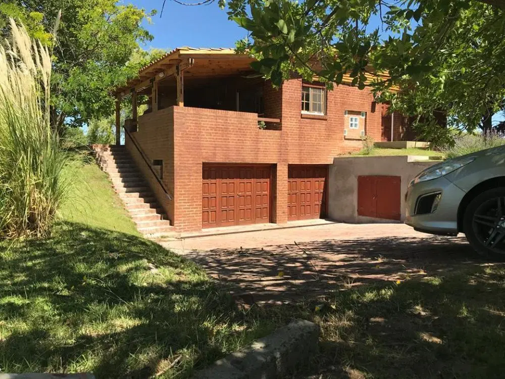 Casa en Arroyito Golf Club 2