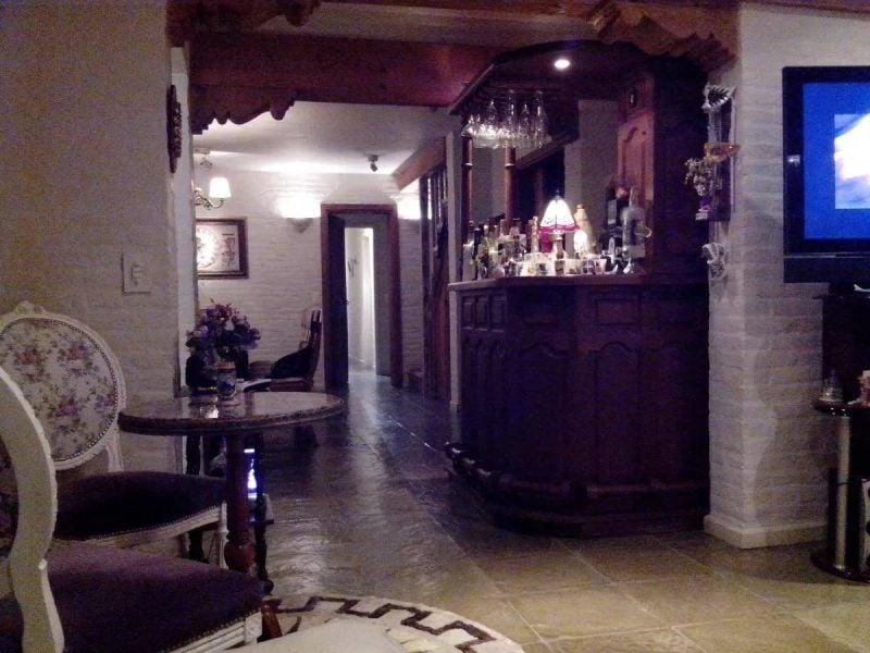 Casa 6 Ambientes con Cocheras Country San Diego 2