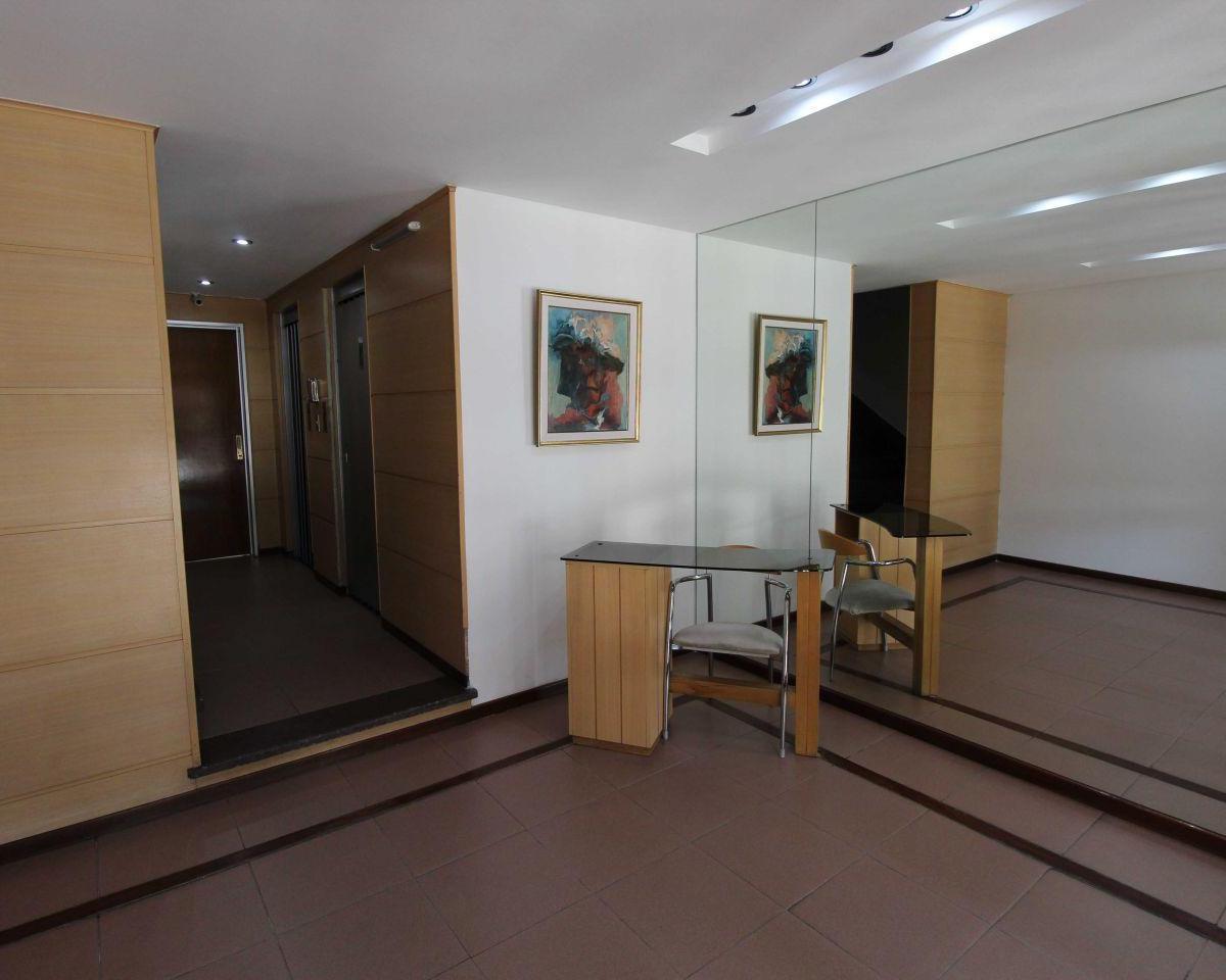 OPORTUNIDAD DEPTO 3 AMBIENTES AL FRENTE CON BALCON