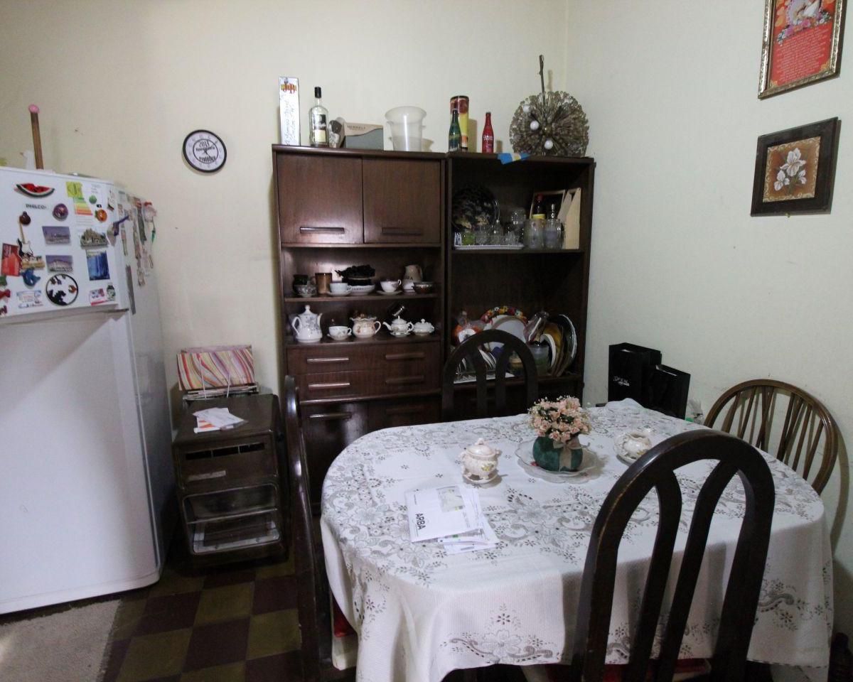 Foto de LOTE 8.66 X 42.34 CENTRO DE VILLA LUZURIAGA ESCUCHA OFERTA, imagen 4