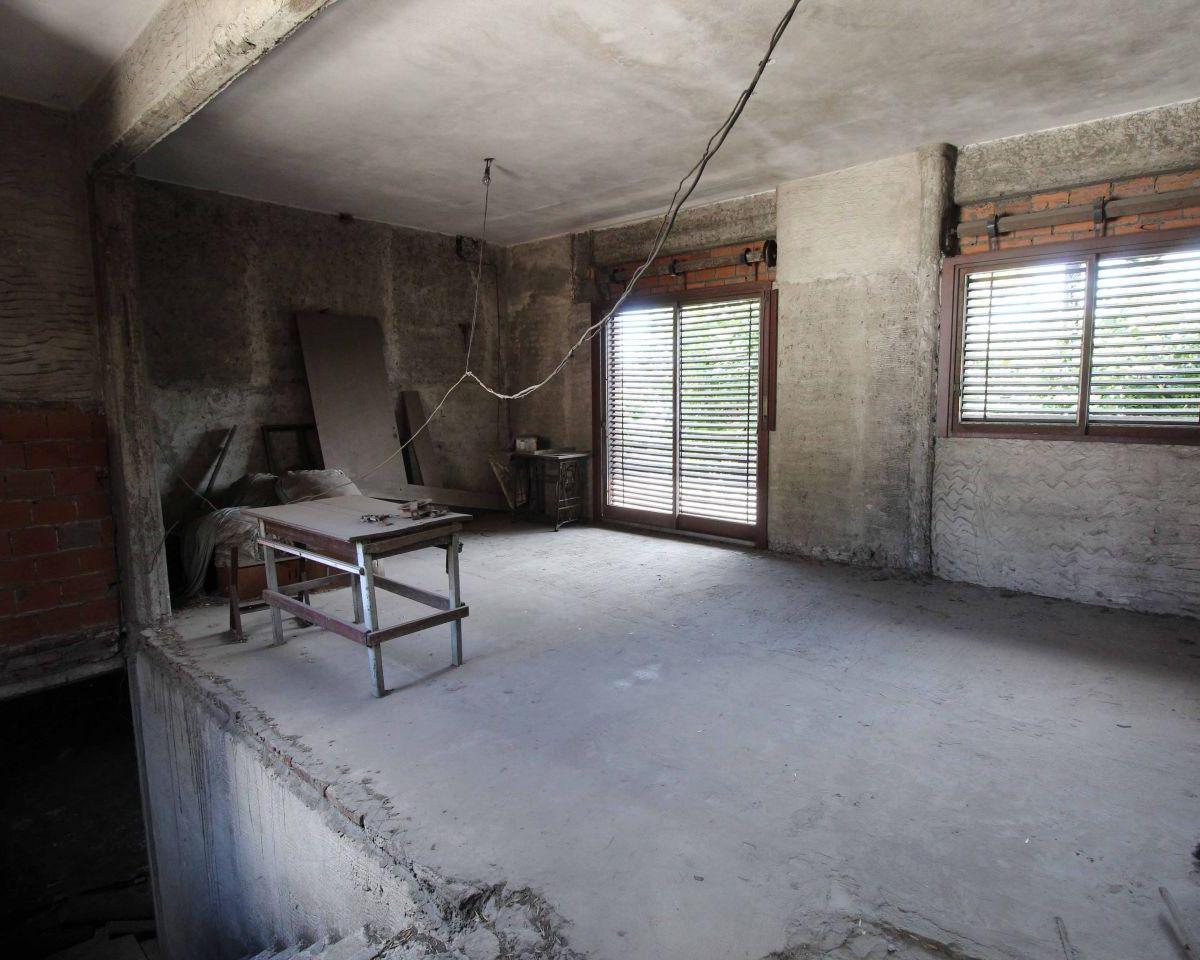 Foto de OPORTUNIDAD CHALET 4 AMBIENTES ESCUCHA OFERTA, imagen 5