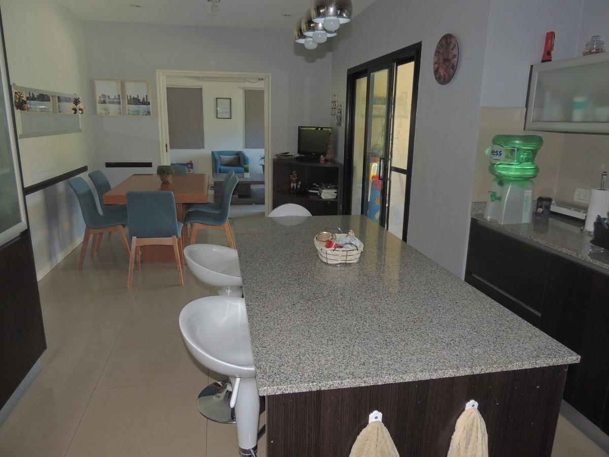 CASA 5 AMBIENTES PISCINA COCHERA ALTOS DEL SOL