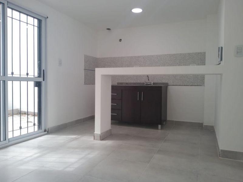 Foto de OPORTUNIDAD DUPLEX 3 AMBIENTES COCHERA ESCUCHA OFERTA, imagen 4