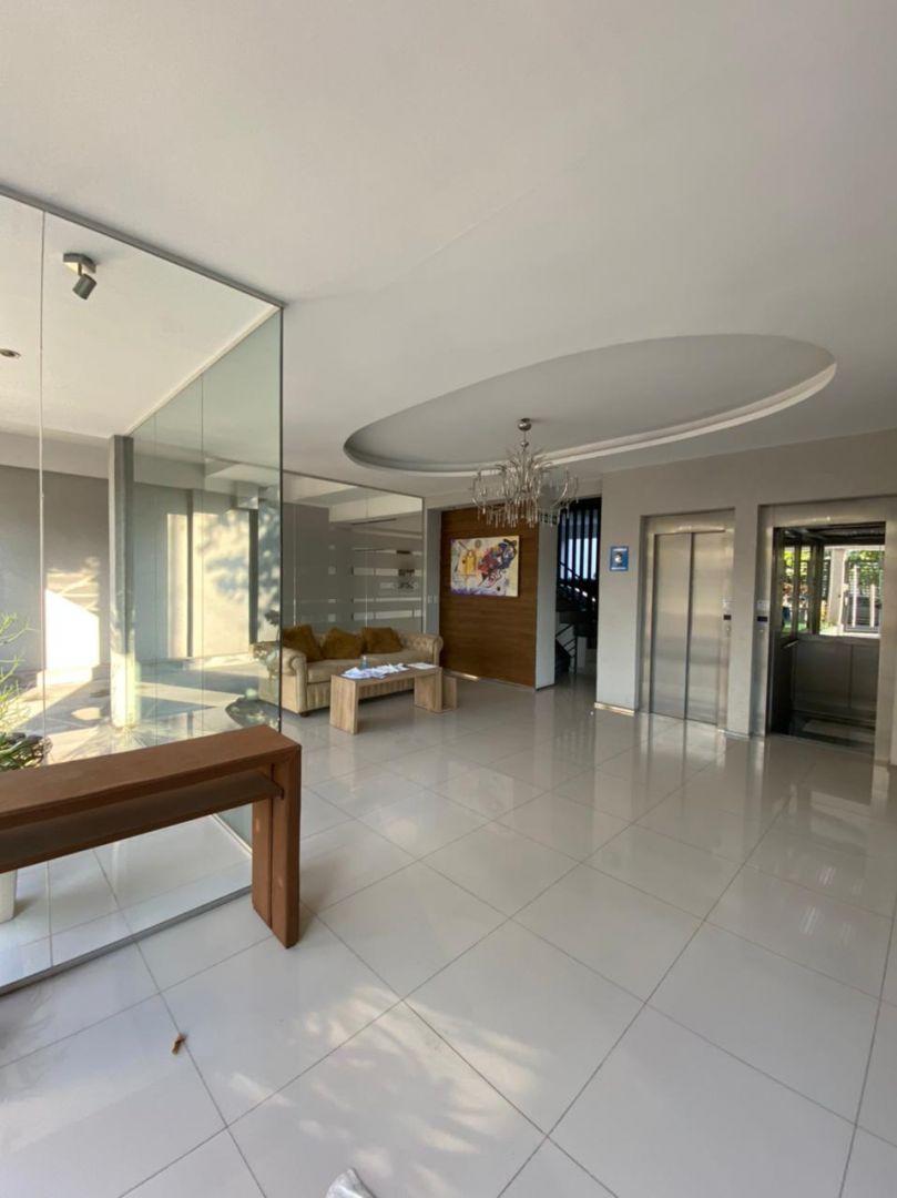 OPORTUNIDAD 2 AMBIENTES CON PATIO 60M2 ESUCHA OFERTA