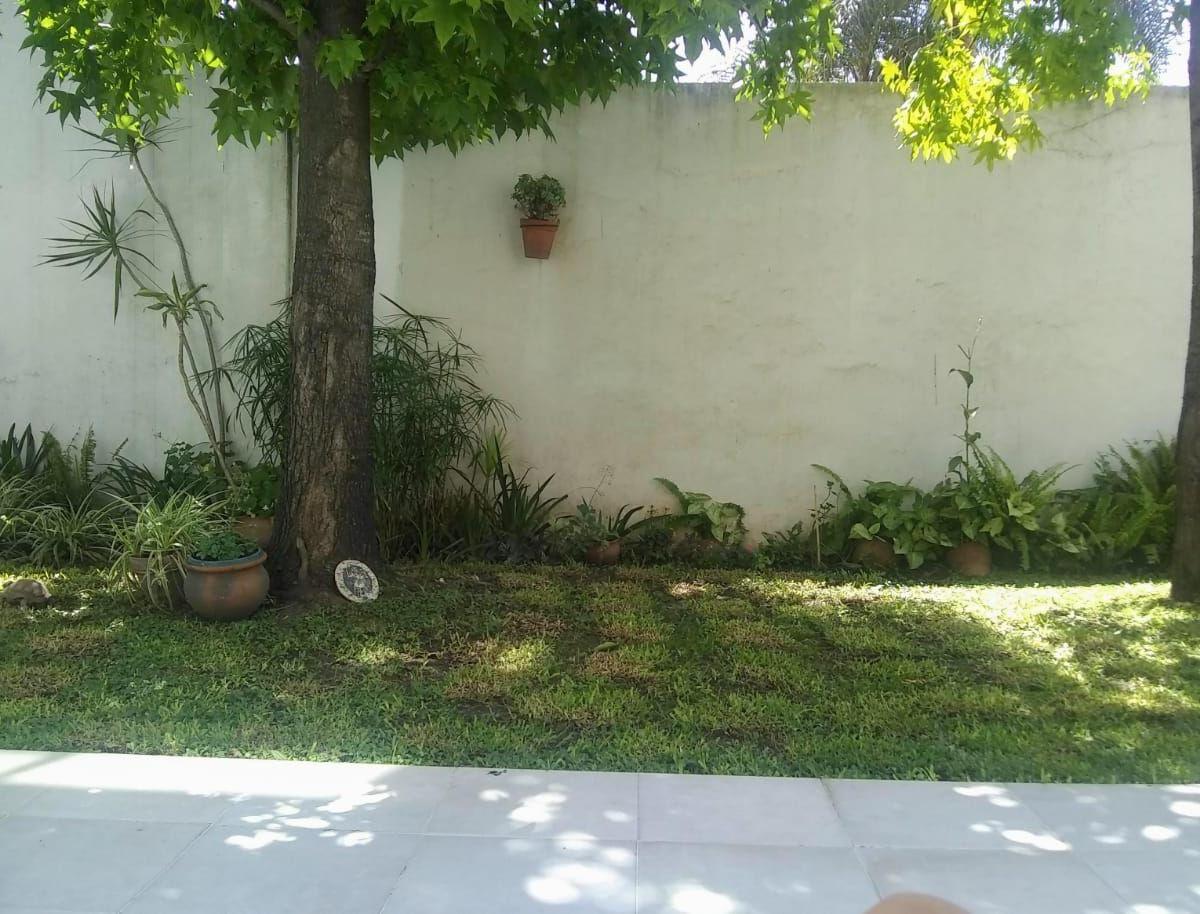 Oportunidad Departamento 2 Ambientes Planta Baja Cochera 1