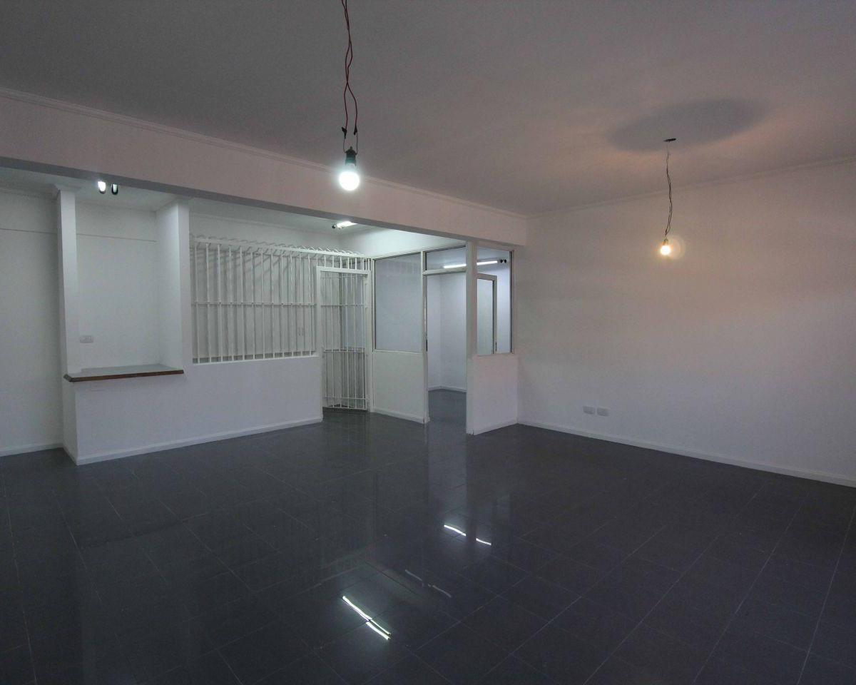 Foto de OFICINA IDEAL EMPRESA+ LOCAL COMERCIAL ESCUCHA OFERTA, imagen 3