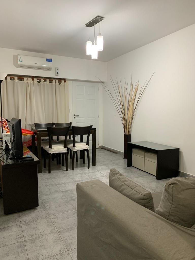 DUPLEX 4 AMBIENTES CON COCHERA ESCUCHA OFERTA