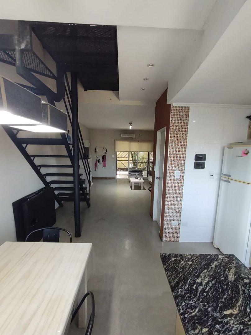 Foto de OPORTUNIDAD HERMOSO PH 4 AMBIENTES CON COCHERA, imagen 4