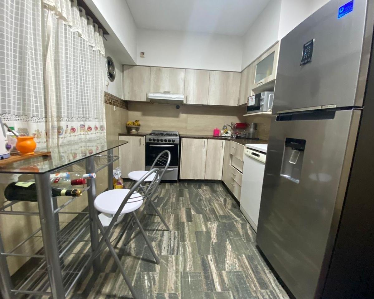 Foto de OPORTUNIDAD UNICA VENTA CHALET!, imagen 2