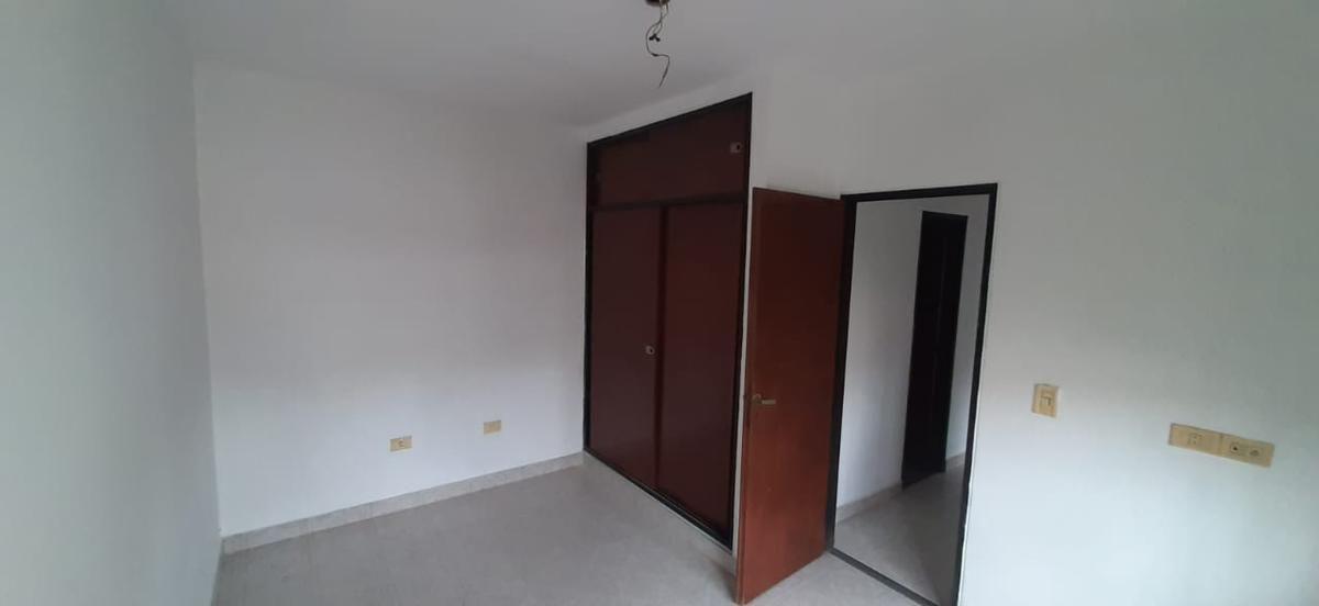 Excelente propiedad San Justo Centro, 5 habitaciones y dos p
