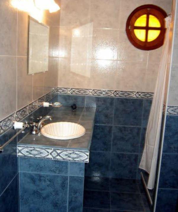 CHALET 5 AMBIENTES Y DEPARTAMENTO 2 AMBIENTES ESCUCHA OFERTA