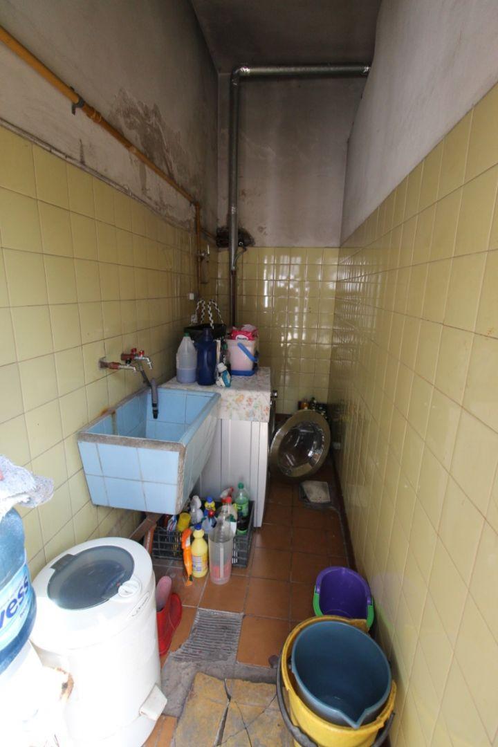 CASA EN LOTE PROPIO EN EXCELENTE UBICACION ACEPTA PERMUTA